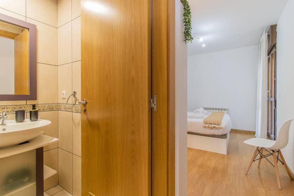 Penthouse Pyrinees , Terrace , Parking & Storage Apartamento Sabiñánigo Exterior foto